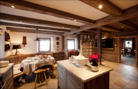 chalet3.jpg chalet3.jpg