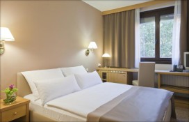 d8693_21953098.jpg d8693_21953098.jpg