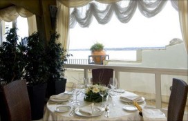 des-etrangers-et-miramare-siracusabig.jpg des-etrangers-et-miramare-siracusabig.jpg