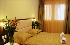 double-room-2.jpg double-room-2.jpg