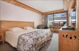 e134c_15-saulire-room-2.jpg e134c_15-saulire-room-2.jpg