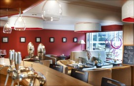 ec31b_38006259.jpg ec31b_38006259.jpg