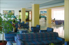 eden-roc-resort-hotel-and-bungalows-391572848.jpg eden-roc-resort-hotel-and-bungalows-391572848.jpg