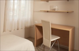 f67e0_7.jpg f67e0_7.jpg