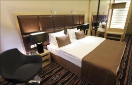 fa51c_28645189.jpg fa51c_28645189.jpg