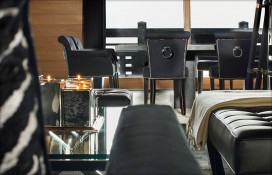 fc09b_lepetitpalaishqroomru08.jpg fc09b_lepetitpalaishqroomru08.jpg