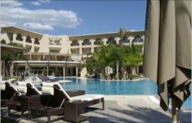 filename-russelior-pool.jpg filename-russelior-pool.jpg