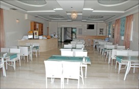 kalamaki-beach-breakfast-room1.jpg kalamaki-beach-breakfast-room1.jpg