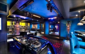 lepetitpalaishqroomru21.jpg lepetitpalaishqroomru21.jpg