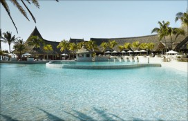 lowlbm73112589lbmpoolmread17.jpg lowlbm73112589lbmpoolmread17.jpg