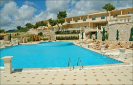 mabely-grand-hotel-pisina.jpg mabely-grand-hotel-pisina.jpg