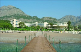 Вид отеля с пляжа Вид отеля с пляжа