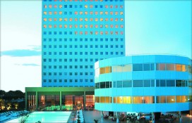 Общий вид отеля Общий вид отеля