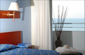 palatino-hotel-zakynthosroom1.jpg palatino-hotel-zakynthosroom1.jpg