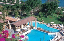 pool-view.jpg pool-view.jpg