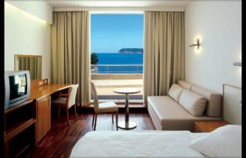 president-hotelroom.jpg president-hotelroom.jpg