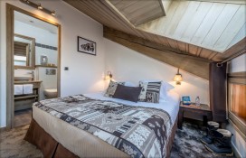 small-room-2.jpg small-room-2.jpg