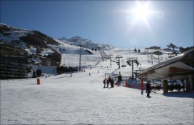 stationgalerie06m.jpg stationgalerie06m.jpg