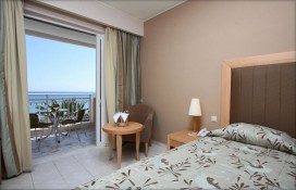 zakantha-2008-0091.jpg zakantha-2008-0091.jpg