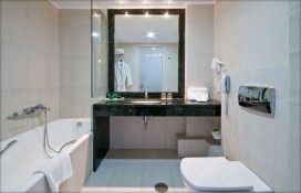 zante-park-laganas-bathroom1.jpg zante-park-laganas-bathroom1.jpg