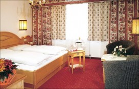 zellamseeneuepostroom452-original.jpg zellamseeneuepostroom452-original.jpg